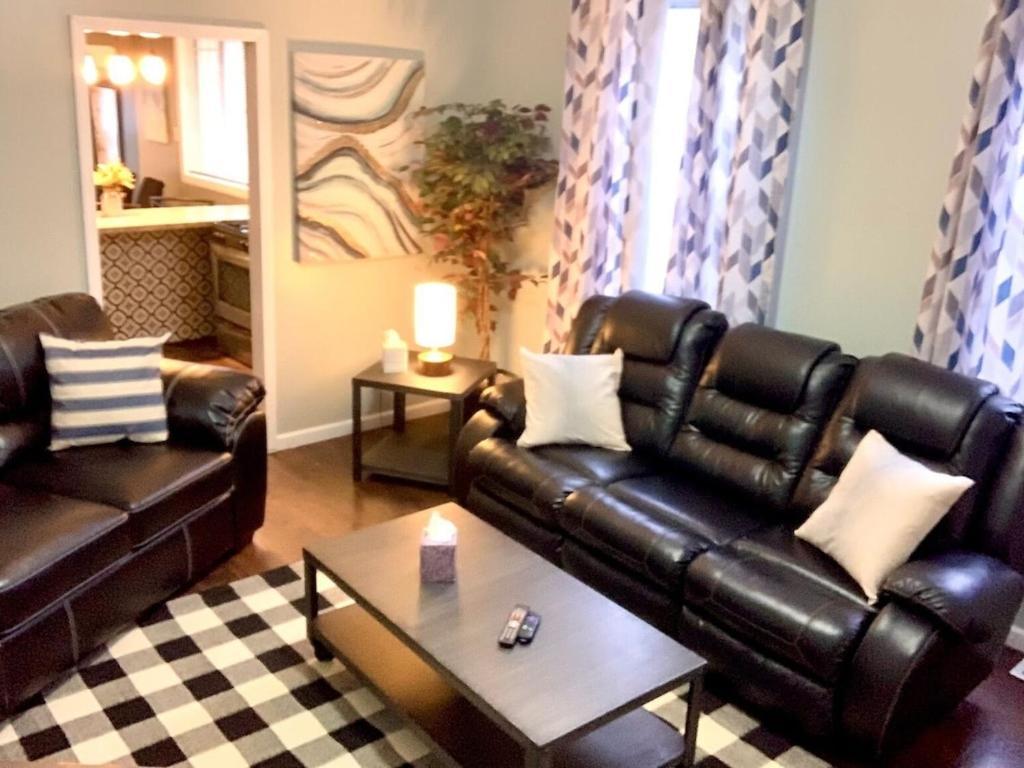 The House Hotels - Storer #2 - Comfortable 6 Beds!!! Whole House Cleveland Exterior photo